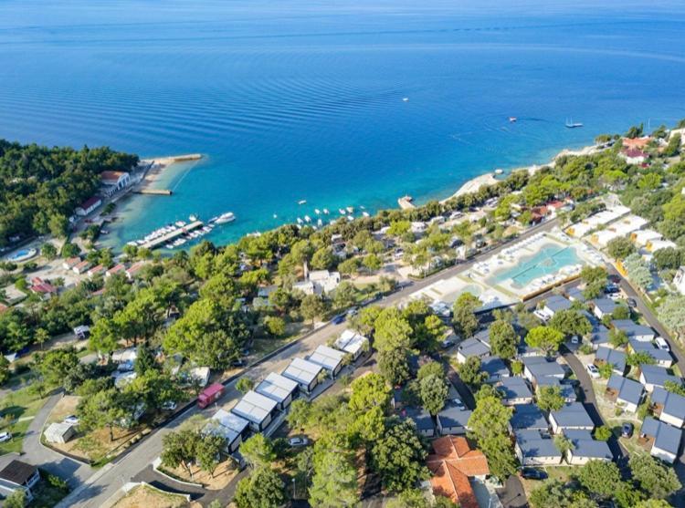Villa Family Grand De Luxe Mobilhome Selce Esterno foto