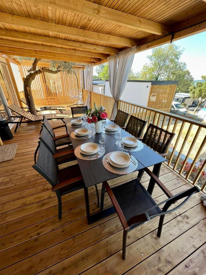Villa Family Grand De Luxe Mobilhome Selce Esterno foto