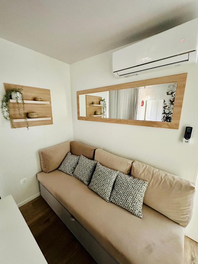 Villa Family Grand De Luxe Mobilhome Selce Esterno foto